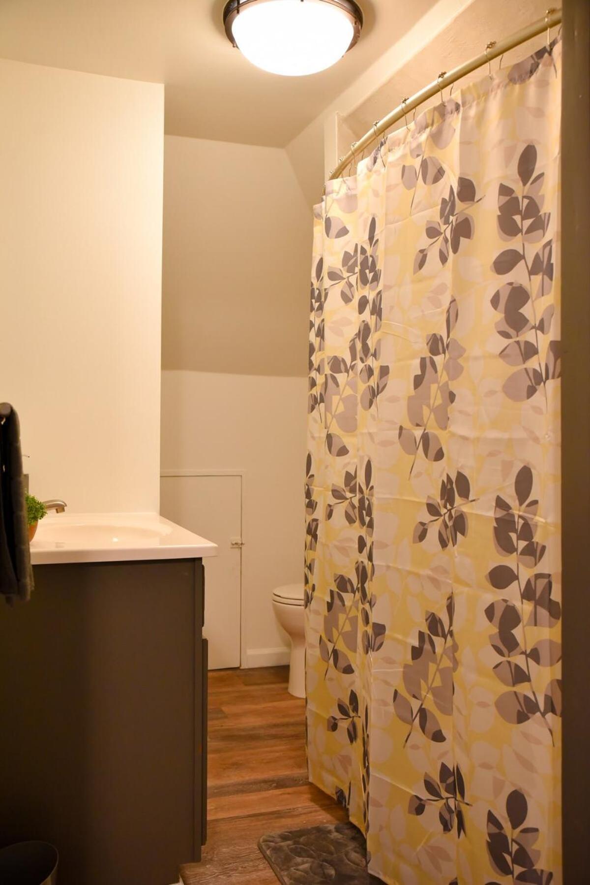 Unwind In A Bright Comfortable Apartment For 3 Pittsburgh Exterior photo